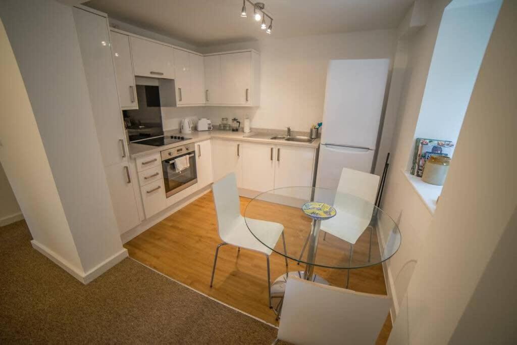 Champion Court Two Bedroom Flat Бристоль Екстер'єр фото